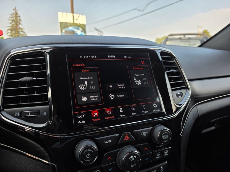 2021 Jeep Grand Cherokee Limited X Limited X / Heritage Leather Seats / Adaptive Crui
