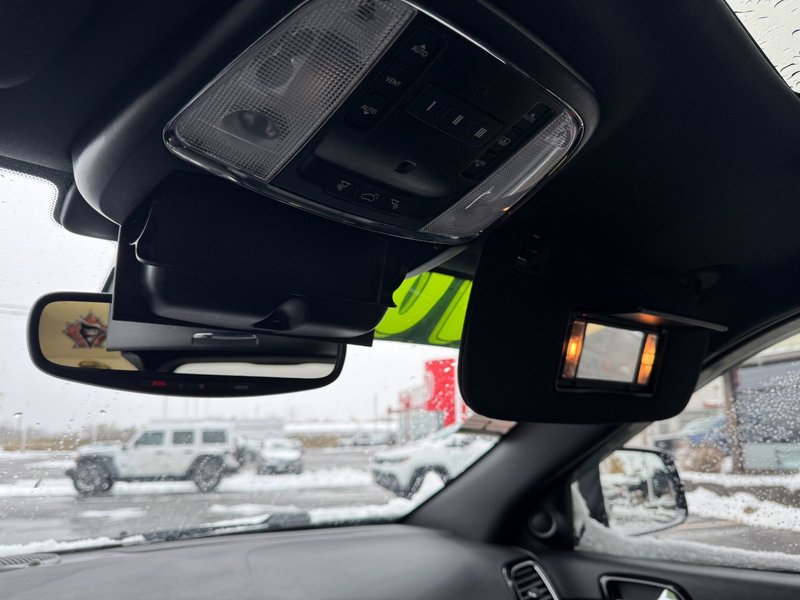 2021 Jeep Grand Cherokee 80th Anniversary Edition 80th Anniversary Edition / Heated Leather Seats