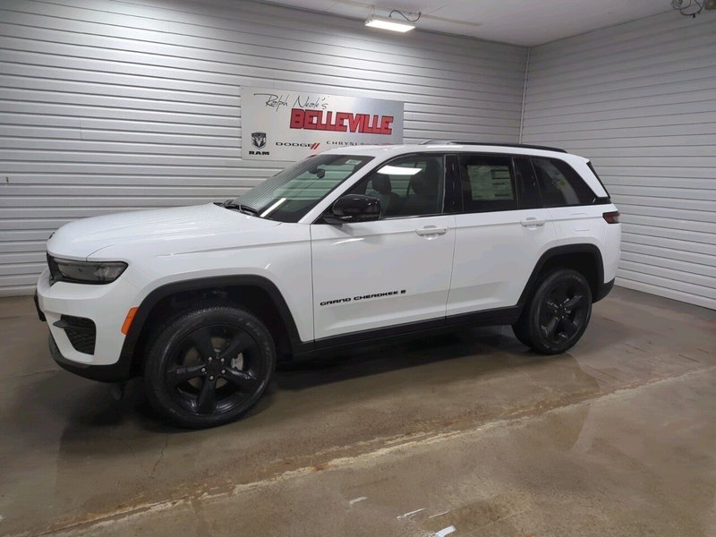 Jeep Grand Cherokee ALTITUDE 2024