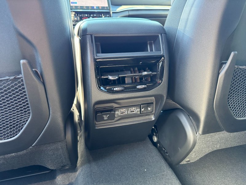 Jeep GRAND CHEROKEE LIMITED 2025