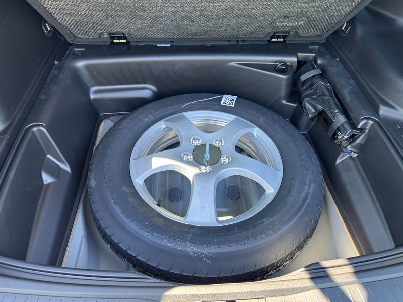 Jeep GRAND CHEROKEE LIMITED 2025