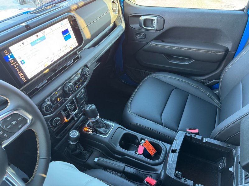 2025 Jeep WRANGLER 4-Door SAHARA In-Stock - TARIFF PROTECTED PRICING!