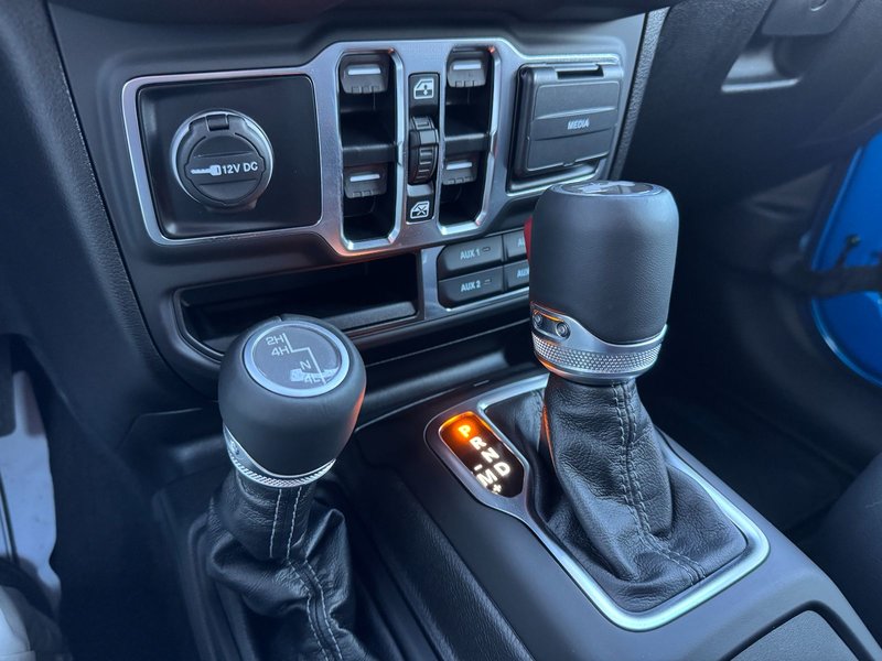 2025 Jeep WRANGLER 4-Door SAHARA In-Stock - TARIFF PROTECTED PRICING!