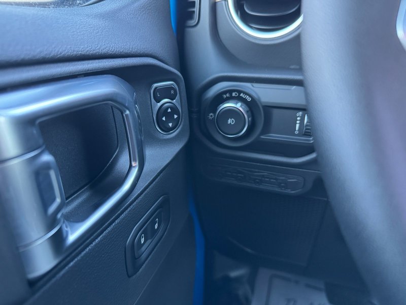 2025 Jeep WRANGLER 4-Door SAHARA In-Stock - TARIFF PROTECTED PRICING!