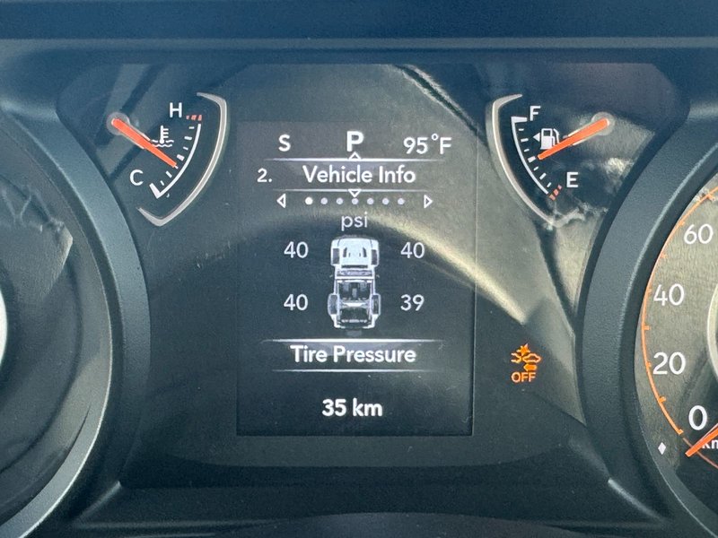 Jeep Wrangler 4-Door SPORT S 2025