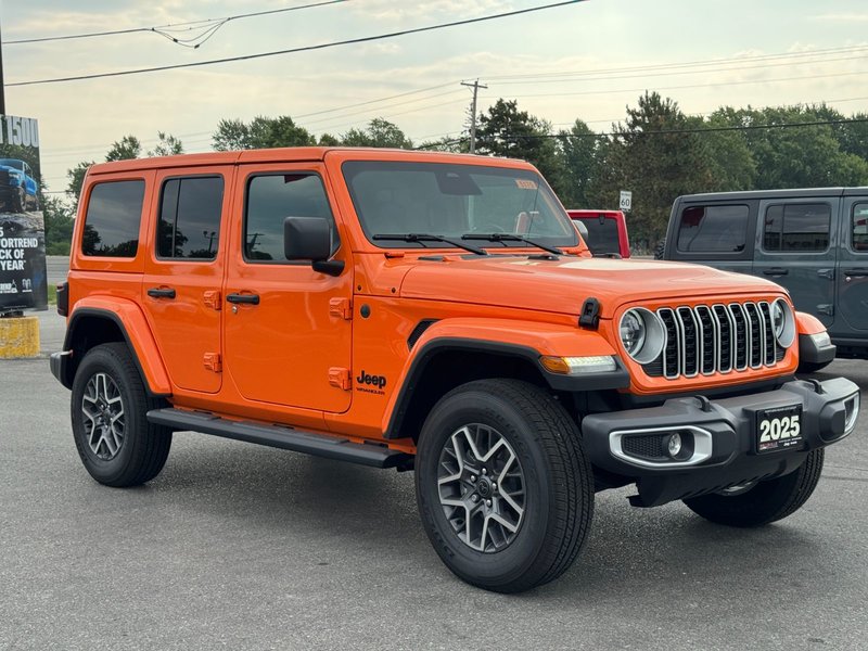 Jeep WRANGLER 4-Door SAHARA 2025