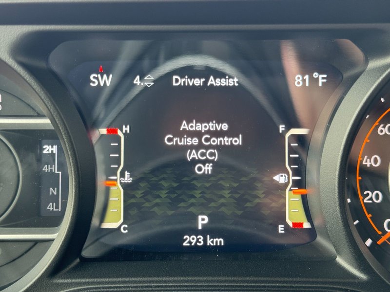 Jeep WRANGLER 4-Door SAHARA 2025