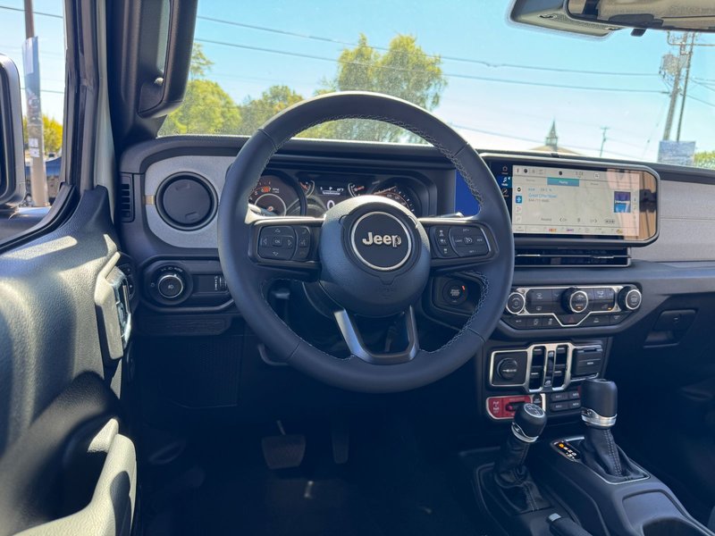 Jeep WRANGLER 4-Door WILLYS 2025