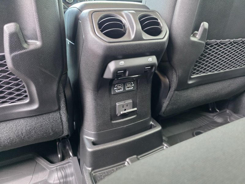 2024 Jeep Wrangler 4xe Rubicon 4xe Rubicon 4xe / Winch / Hardtop