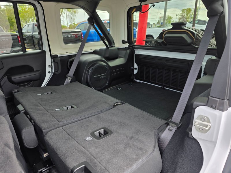 2024 Jeep Wrangler 4xe Rubicon 4xe Rubicon 4xe / Winch / Hardtop