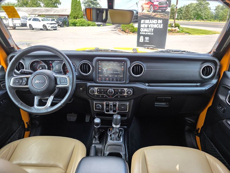 2018 Jeep Wrangler Unlimited Unlimited Sahara Unlimited Sahara / Heated Leather Seats