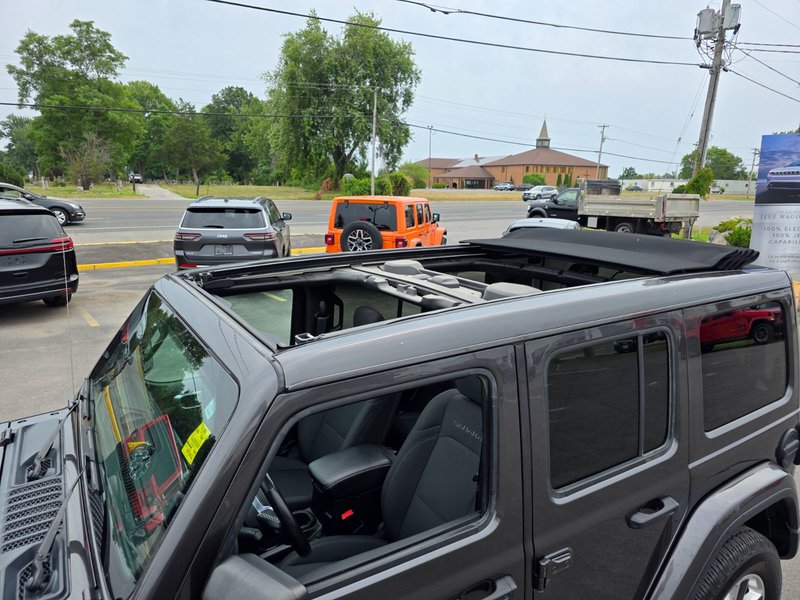 2020 Jeep Wrangler Unlimited Sahara