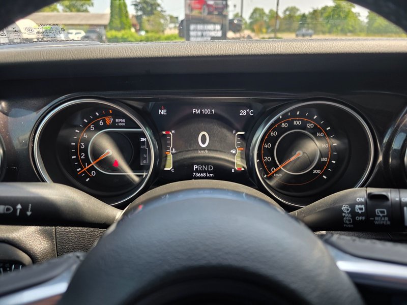 2021 Jeep Wrangler Unlimited Sahara Unlimited Sahara / Altitude / Leather Seats