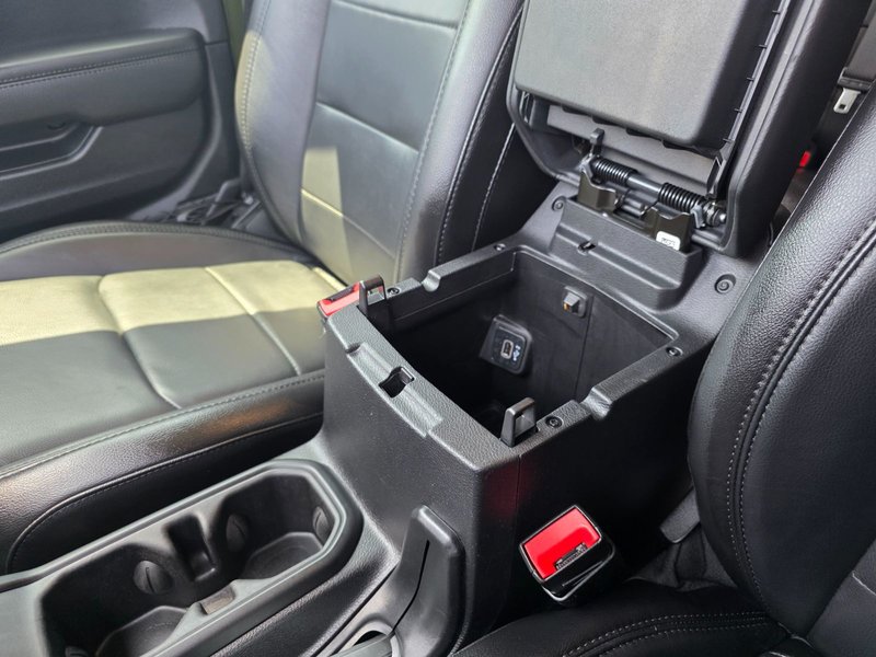 2021 Jeep Wrangler Unlimited Sahara Unlimited Sahara / Altitude / Leather Seats