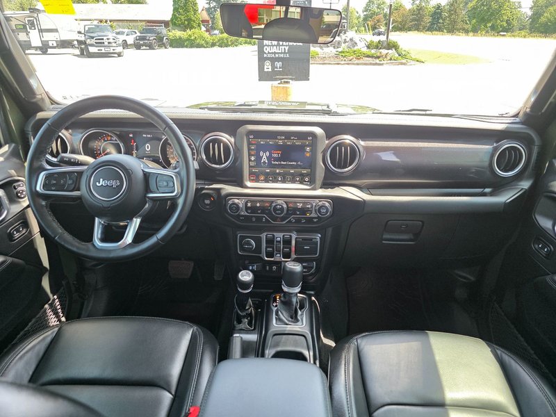2021 Jeep Wrangler Unlimited Sahara Unlimited Sahara / Altitude / Leather Seats