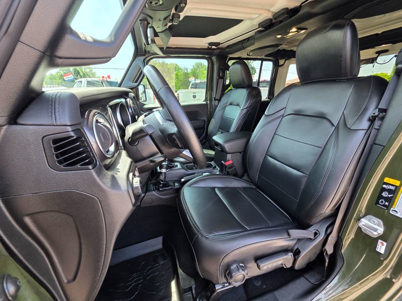 2021 Jeep Wrangler Unlimited Sahara Unlimited Sahara / Altitude / Leather Seats