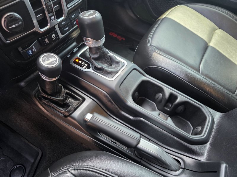 2021 Jeep Wrangler Unlimited Sahara Unlimited Sahara / Altitude / Leather Seats