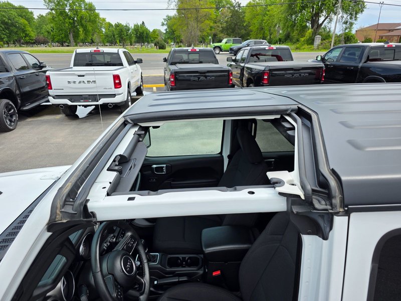 2023 Jeep Wrangler Sport