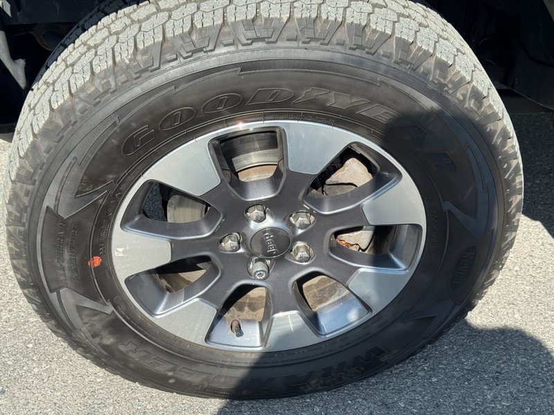 2023 Jeep Wrangler Sahara Sahara / Heated Seats / Trailer Tow