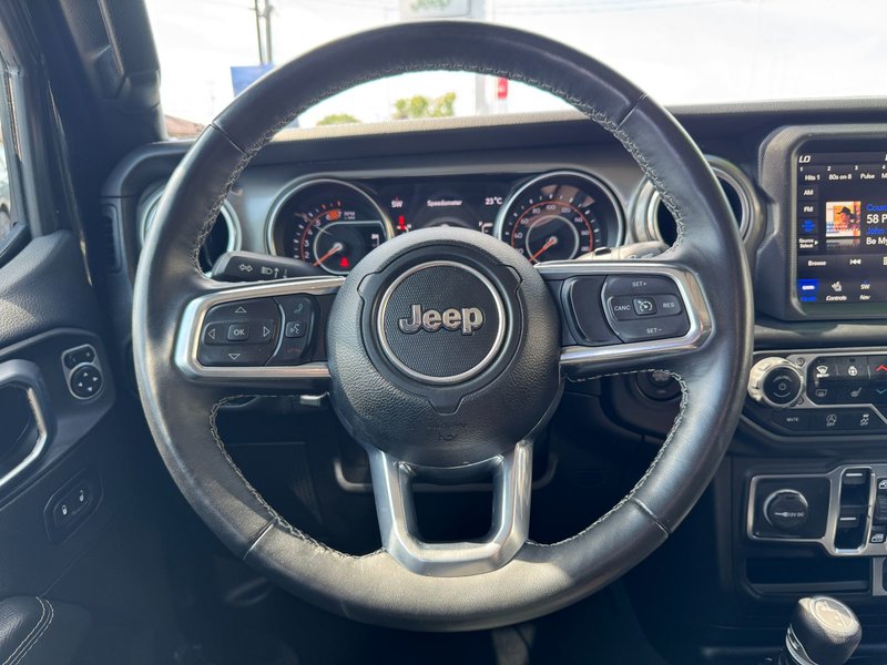 2023 Jeep Wrangler Sahara Sahara / Heated Seats / Trailer Tow