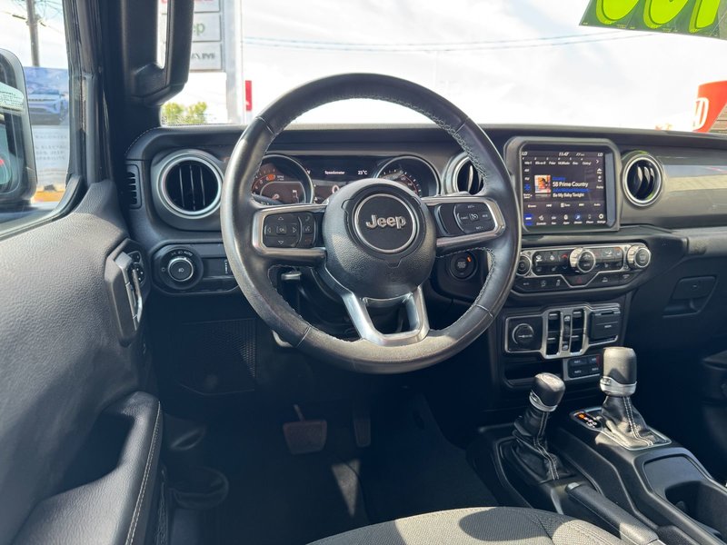 2023 Jeep Wrangler Sahara Sahara / Heated Seats / Trailer Tow