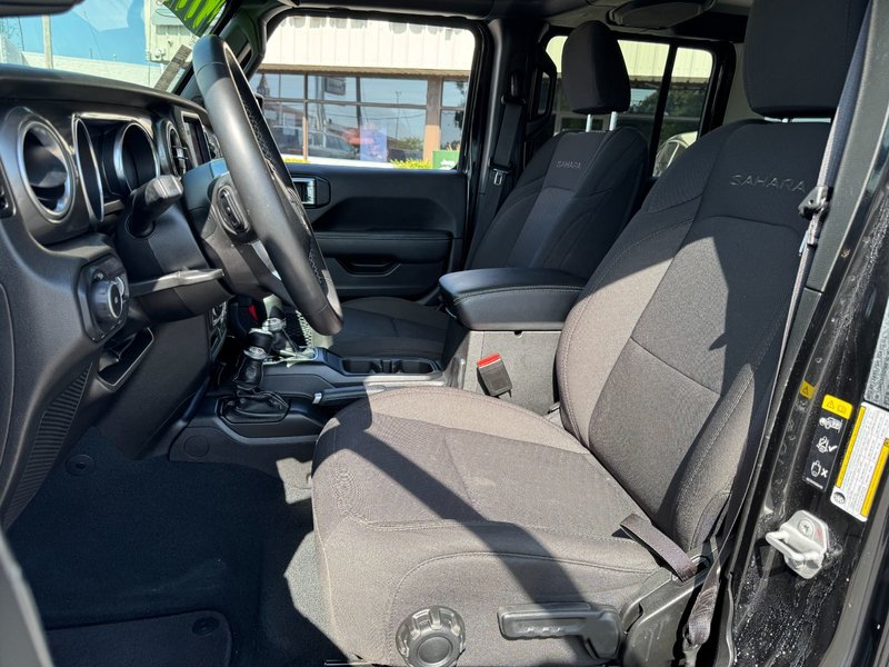 2023 Jeep Wrangler Sahara Sahara / Heated Seats / Trailer Tow