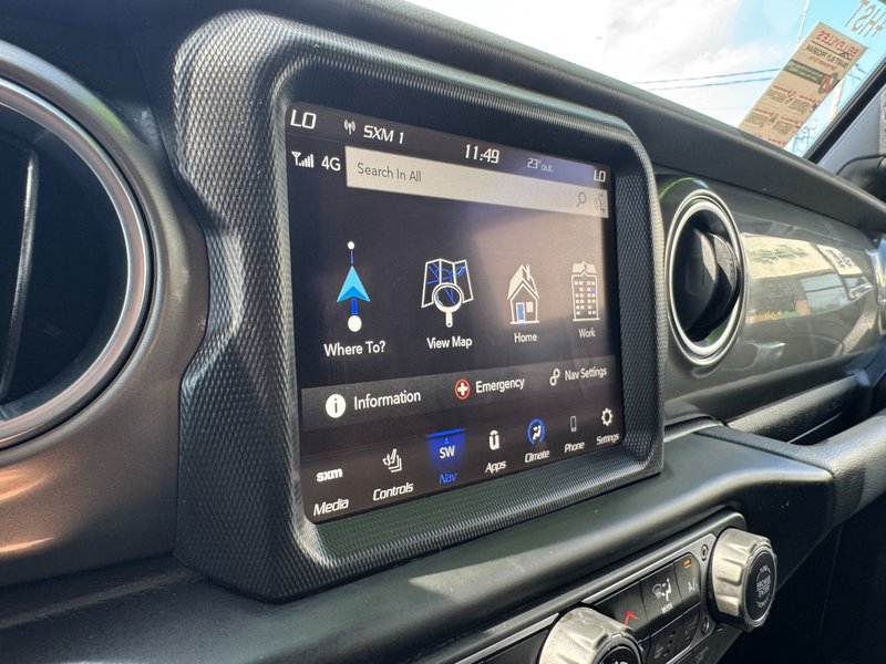 2023 Jeep Wrangler Sahara Sahara / Heated Seats / Trailer Tow