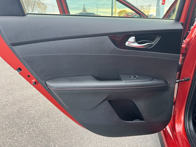 2021 Kia Forte GT GT / Heated Seats / Moonroof