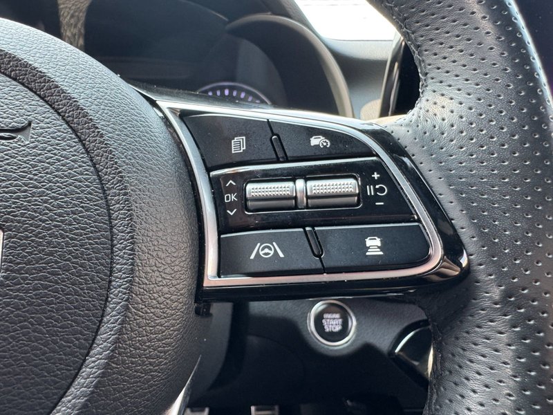 Kia Forte GT-Line 2024