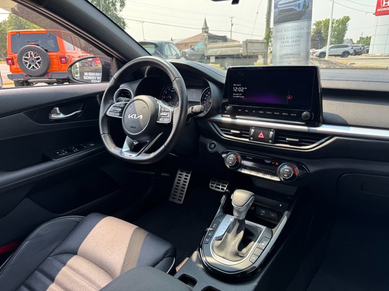 Kia Forte GT-Line 2024