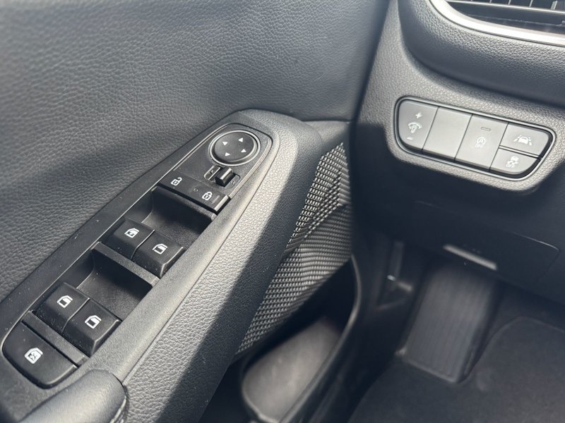 2023 Kia Seltos EX EX / Heated Seats