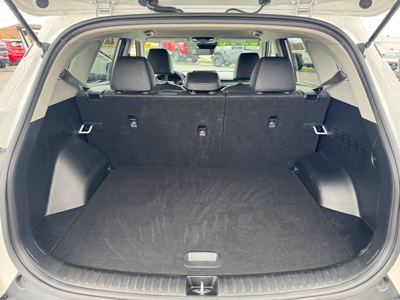 2023 Kia Seltos EX EX / Heated Seats