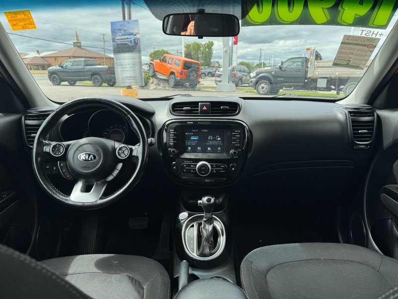 2019 Kia Soul EX EX / Heated Seats
