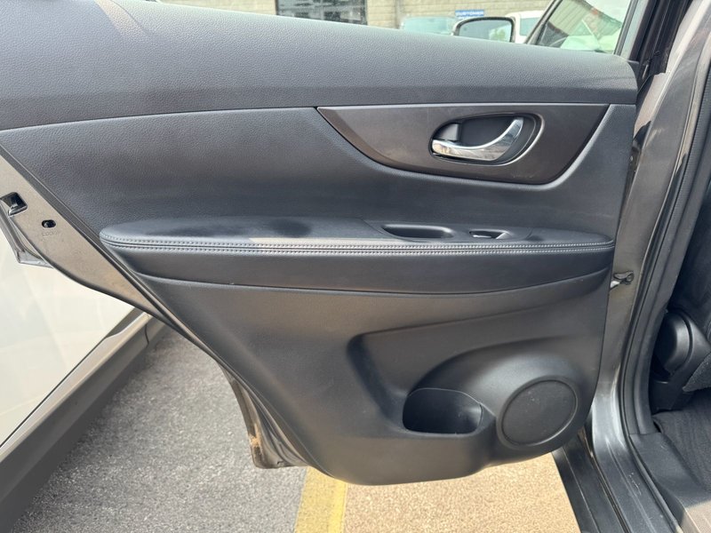 Nissan Rogue S 2014 S / Heated Mirrors / Block Heater