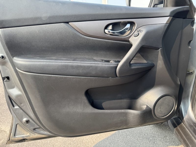 Nissan Rogue S 2014 S / Heated Mirrors / Block Heater