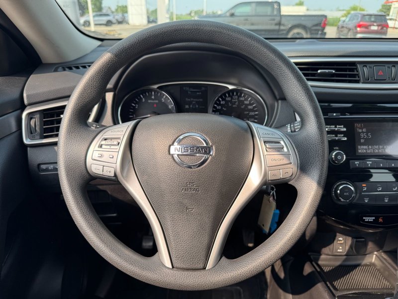 Nissan Rogue S 2014 S / Heated Mirrors / Block Heater
