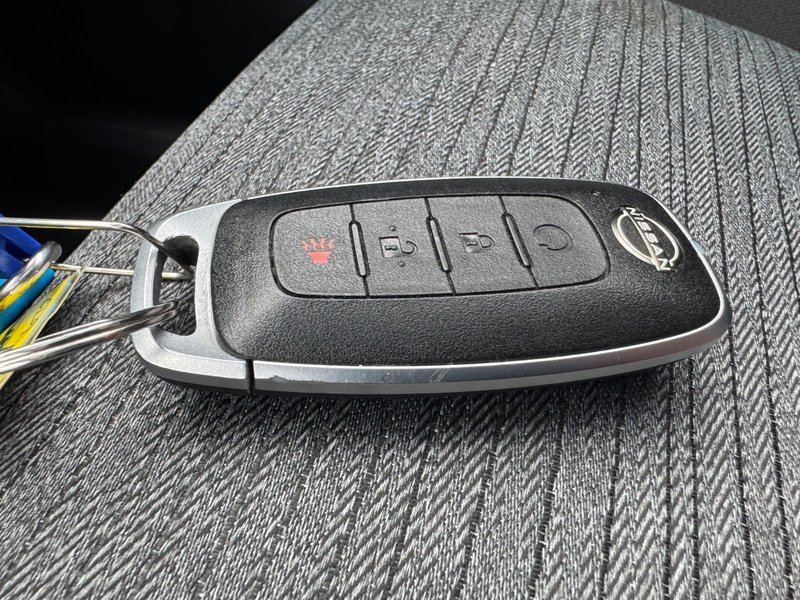 2023 Nissan Rogue SV SV / AWD / Moonroof