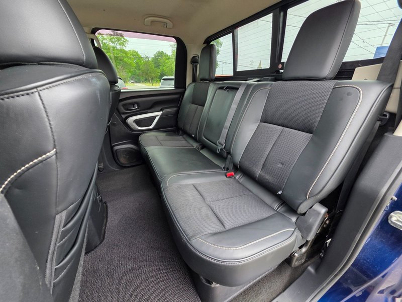 Nissan Titan  2018