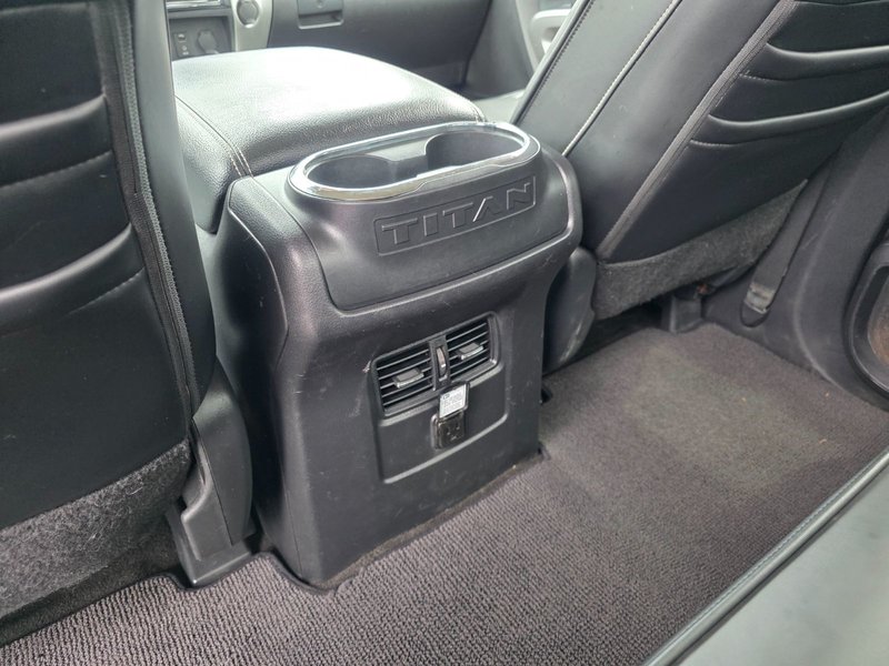 Nissan Titan  2018