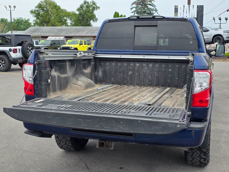 Nissan Titan  2018