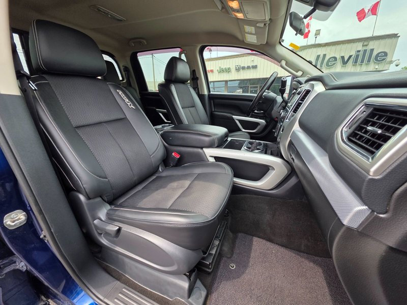 Nissan Titan  2018