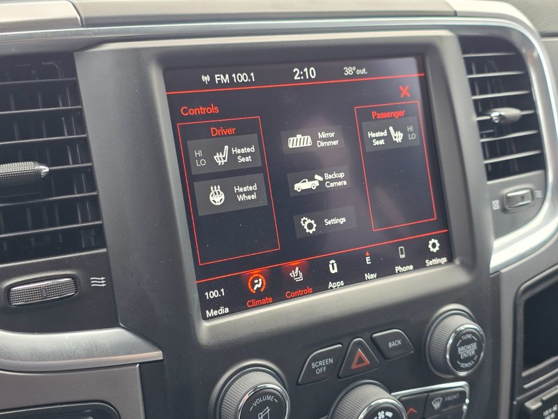 2021 Ram 1500 Classic Warlock Warlock / Navigation / Heated Seats