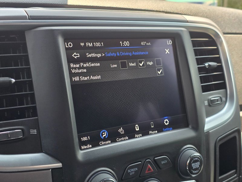 2021 Ram 1500 Classic Warlock Warlock / Heated Seats / Remote Start / Alpine Sou