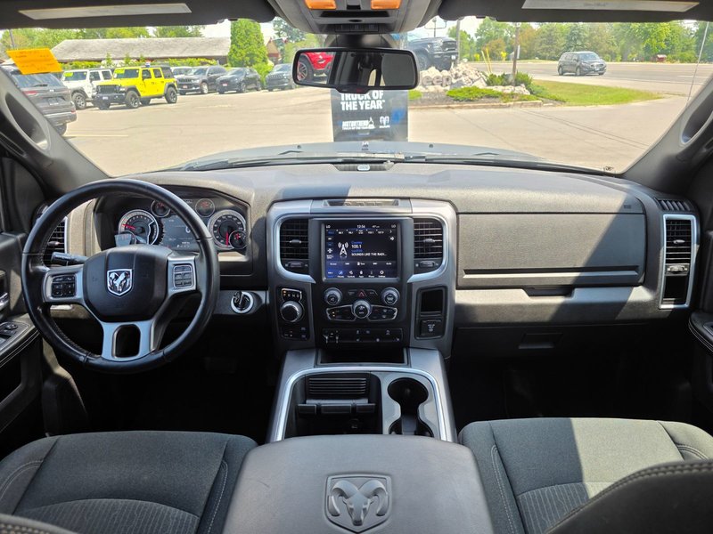 2021 Ram 1500 Classic Warlock Warlock / Heated Seats / Remote Start / Alpine Sou