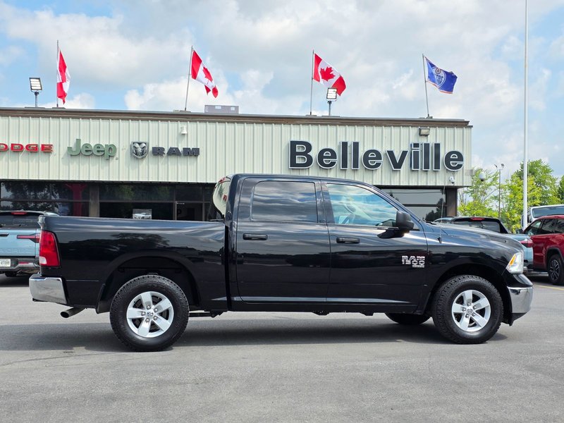 2022 Ram 1500 Classic SLT SLT / Hitch / Brake Controller