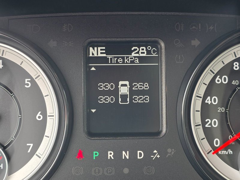 2022 Ram 1500 Classic SLT SLT / Hitch / Brake Controller