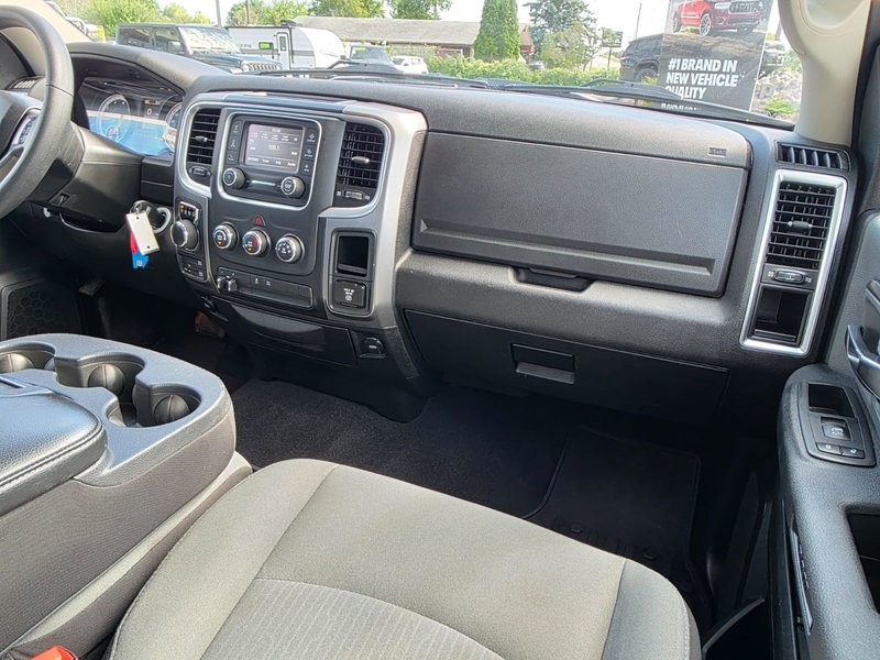 2022 Ram 1500 Classic SLT SLT / Power Driver Seat