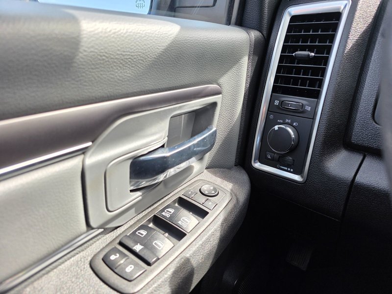 2022 Ram 1500 Classic SLT SLT / Power Driver Seat