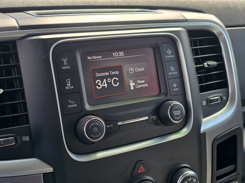 2022 Ram 1500 Classic SLT SLT / Power Driver Seat