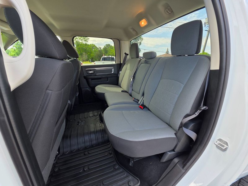 2022 Ram 1500 Classic SLT SLT / Power Driver Seat